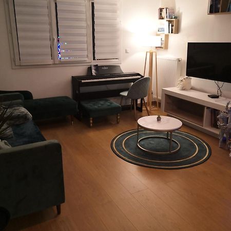 Maison Individuelle, Campagne, 3 Chambres, Baignoire Balneo 2 Places Genech Exterior foto
