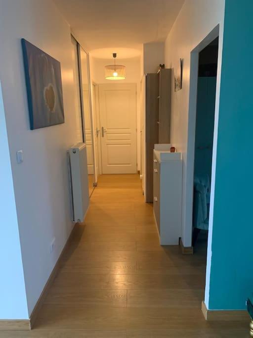 Maison Individuelle, Campagne, 3 Chambres, Baignoire Balneo 2 Places Genech Exterior foto